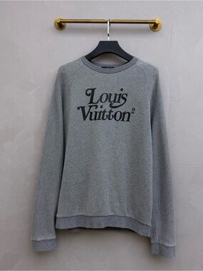 🚩steal Louis Vuitton Gray Logo Crewneck Pullover